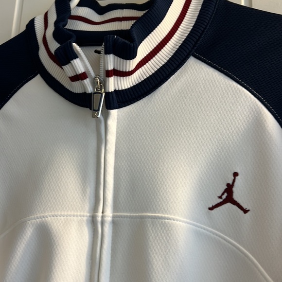 <Jordan>zip up jacket - Picture 2 of 3
